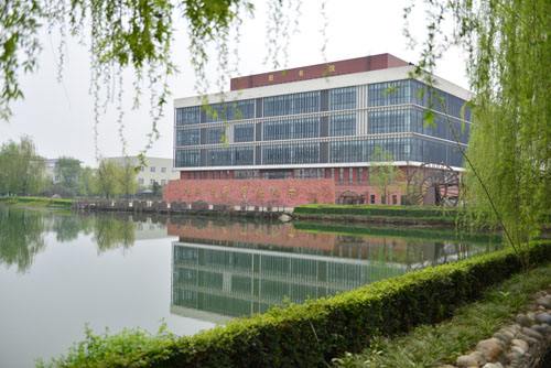 成都職業技術學院