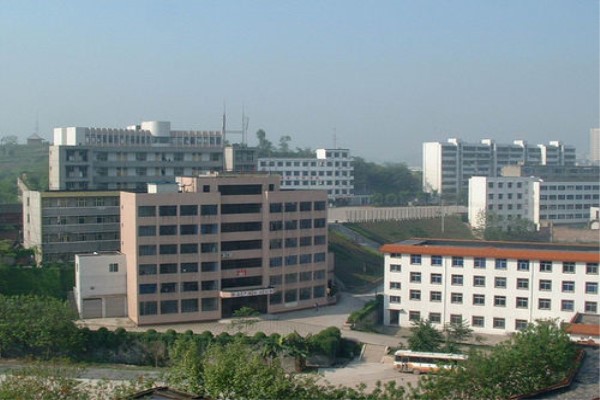 德陽職業技術學校怎么樣