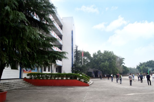 成都職業中學招生